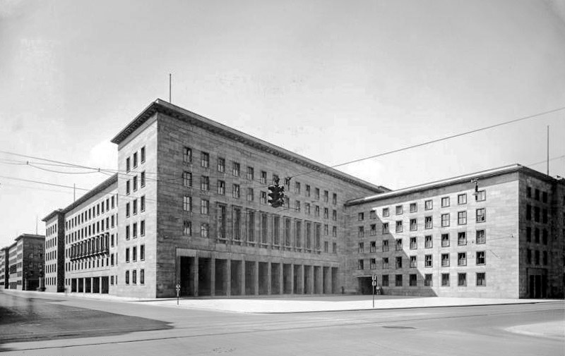 Bundesarchiv Bild 146 1979 074 36A, Berlin, Reichsluftfahrtministerium1