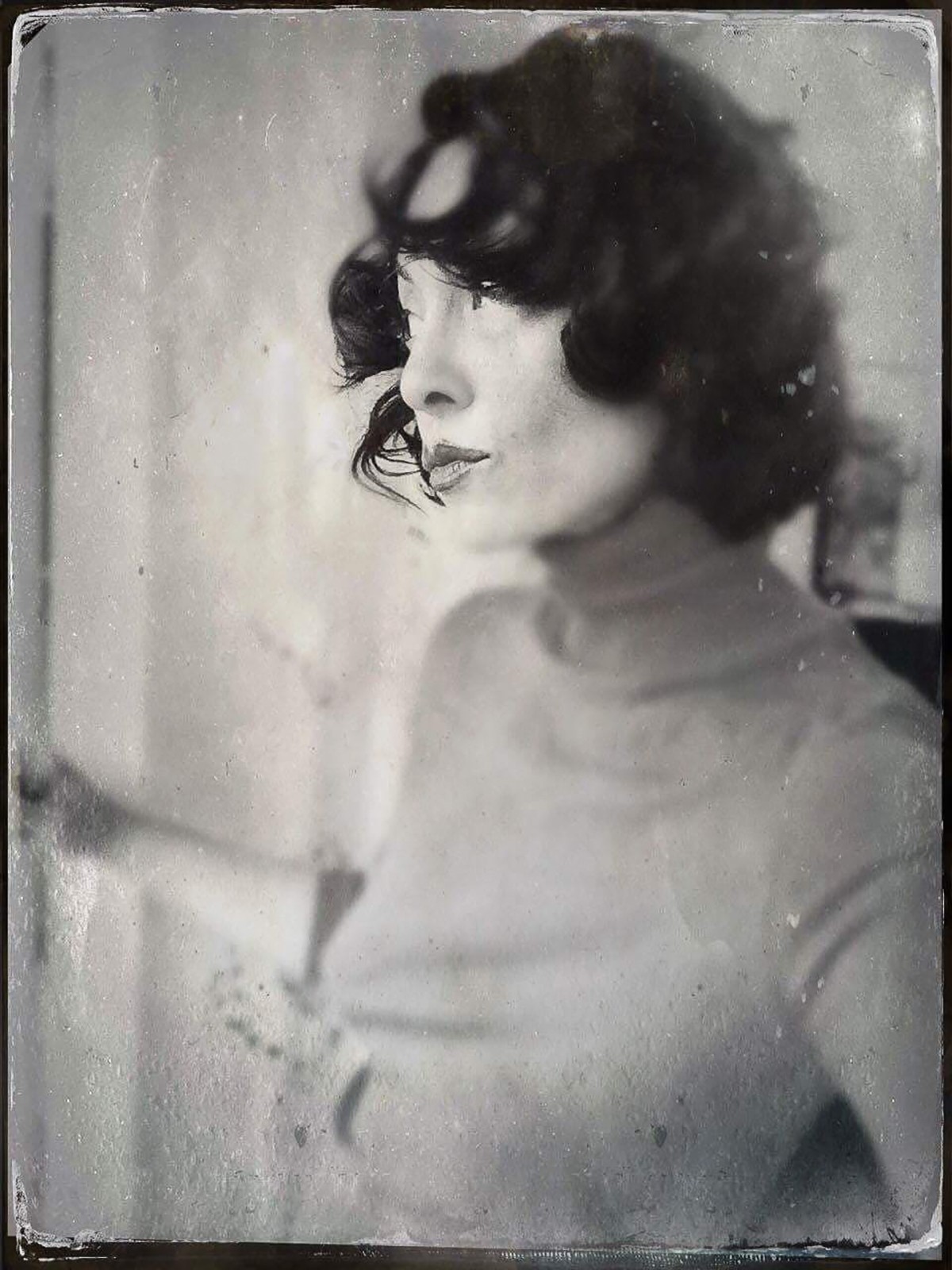 Vava Venezia Miss Selfie Self Portraits
