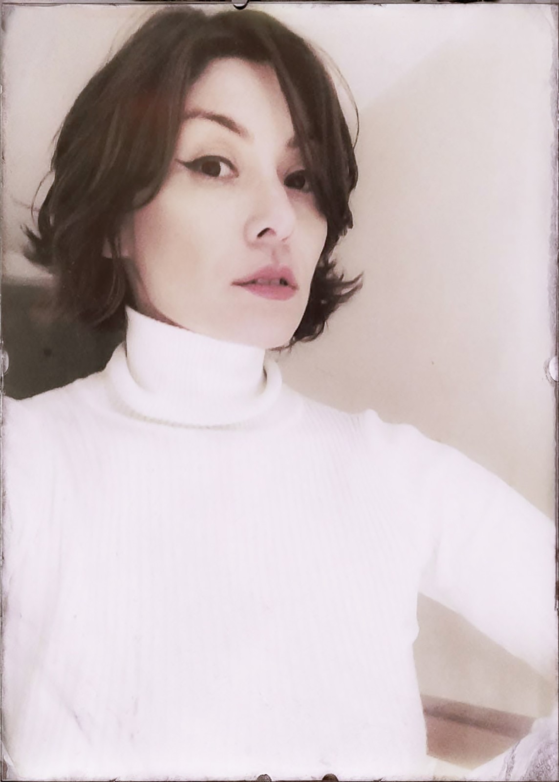 Vava Venezia Miss Selfie Self Portraits