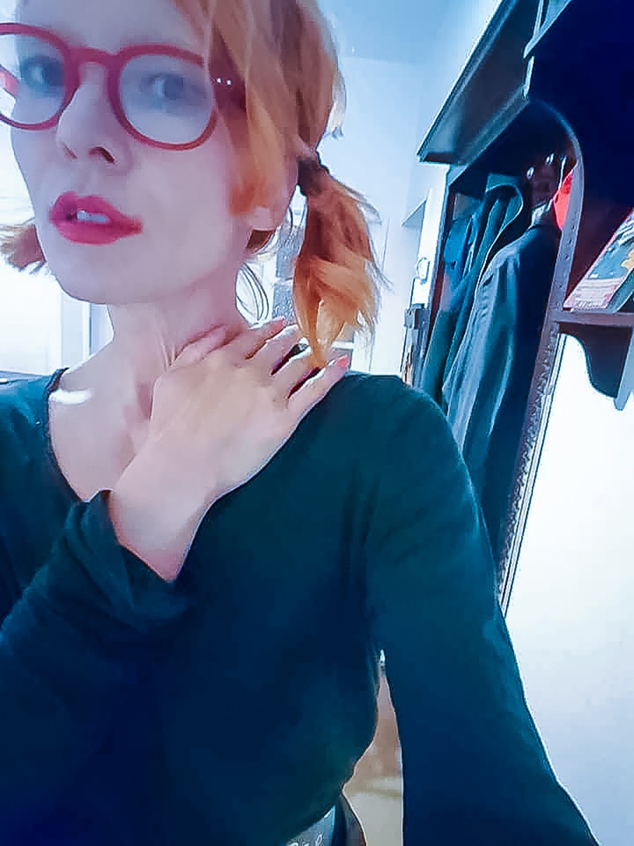 Vava Venezia Miss Selfie Self Portraits