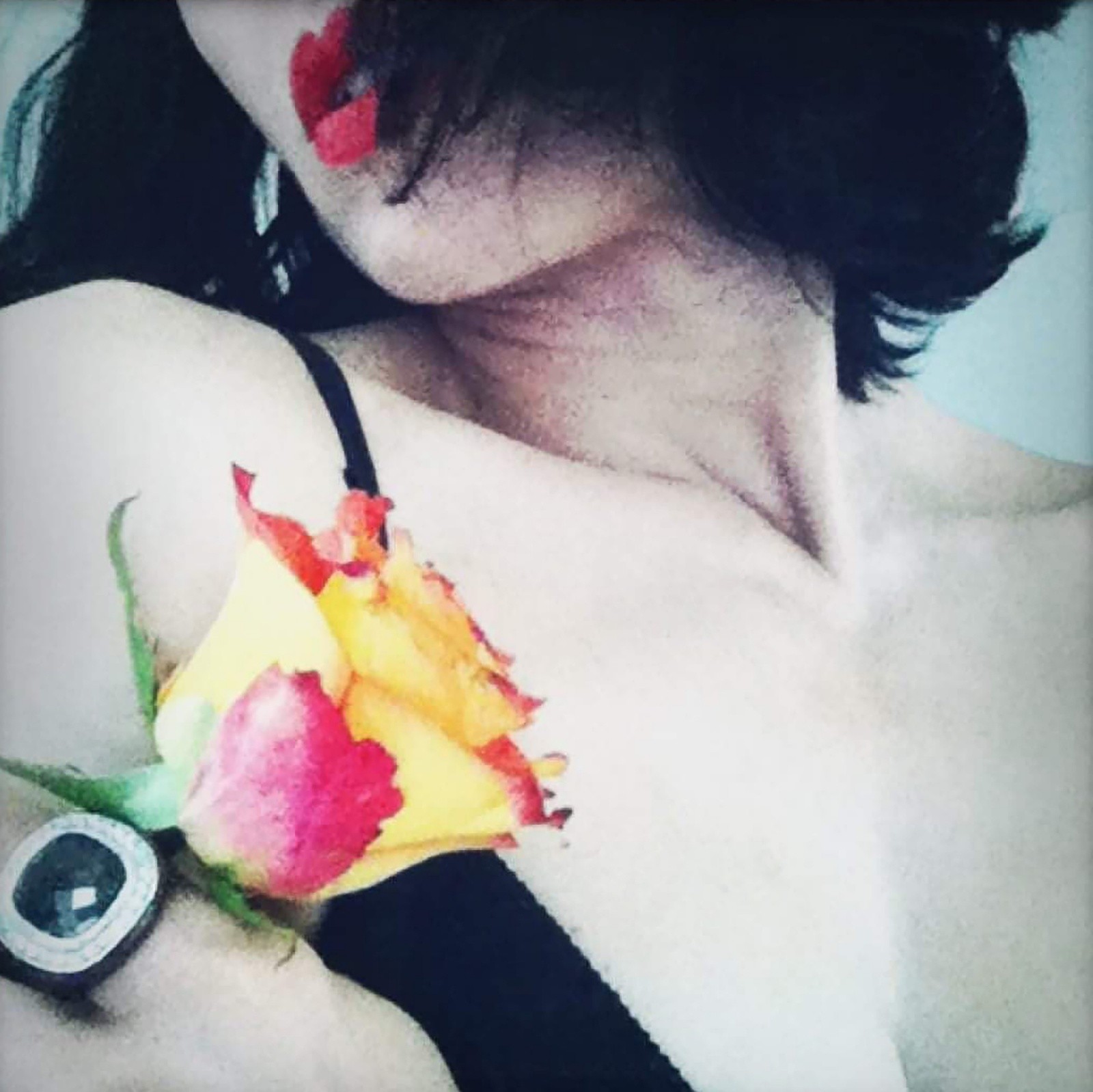 Vava Venezia Miss Selfie Self Portraits