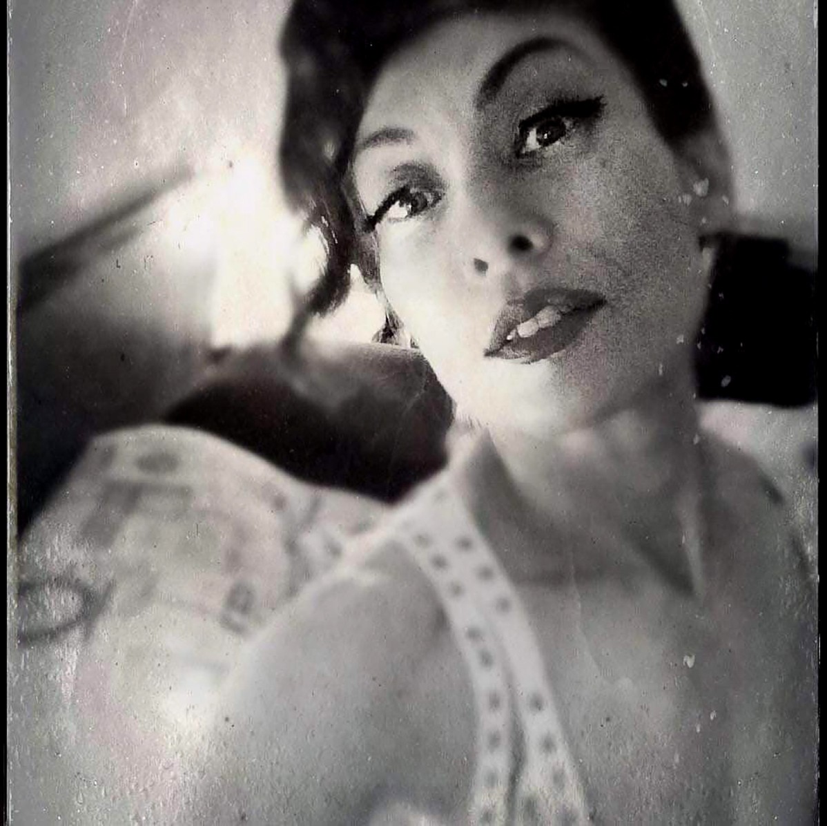 Vava Venezia Miss Selfie Self Portraits